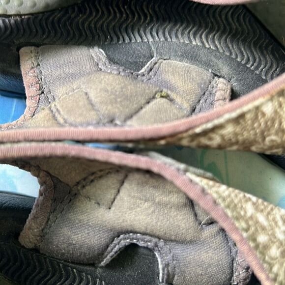 Lands End Waterproof Sandals 9 - Picture 9 of 10